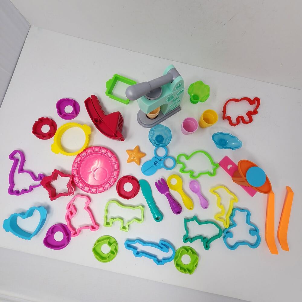 Large Set - Kids Toy - Play Doh Play Set